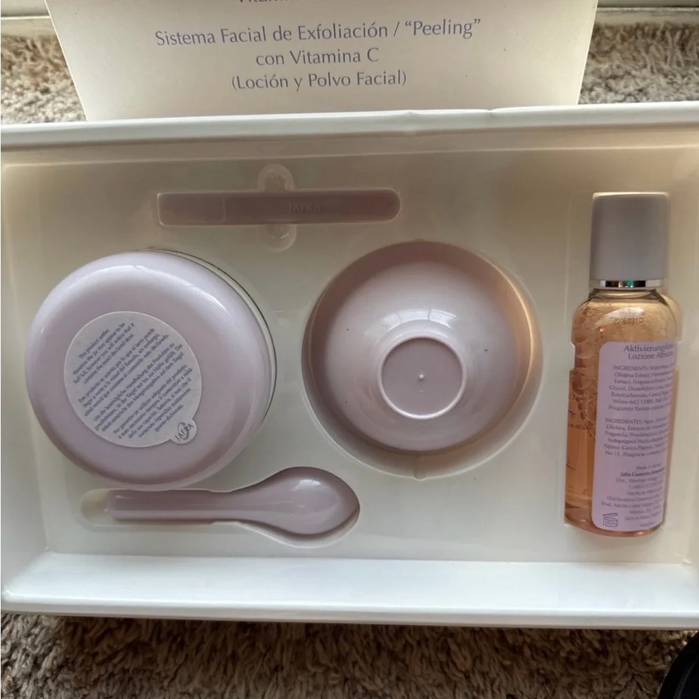 Jafra VITAMIN C PEEL KIT